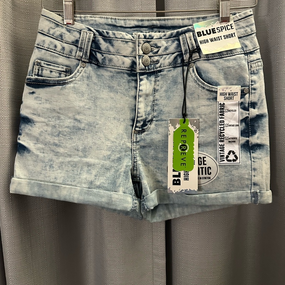 Blue Spice High-Waist Light Wash Denim Shorts